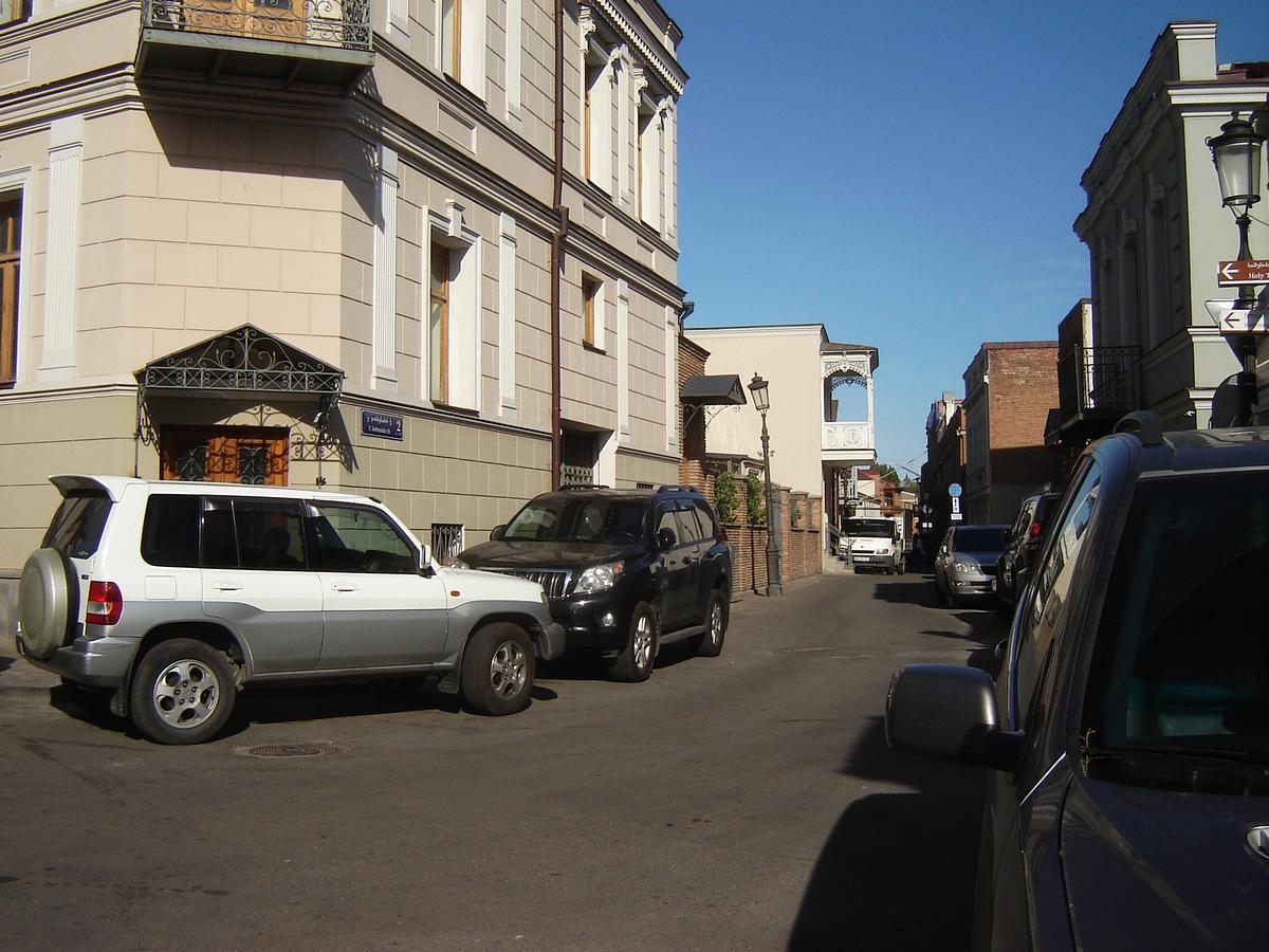 Old Metekhi Apartment Тбилиси Екстериор снимка